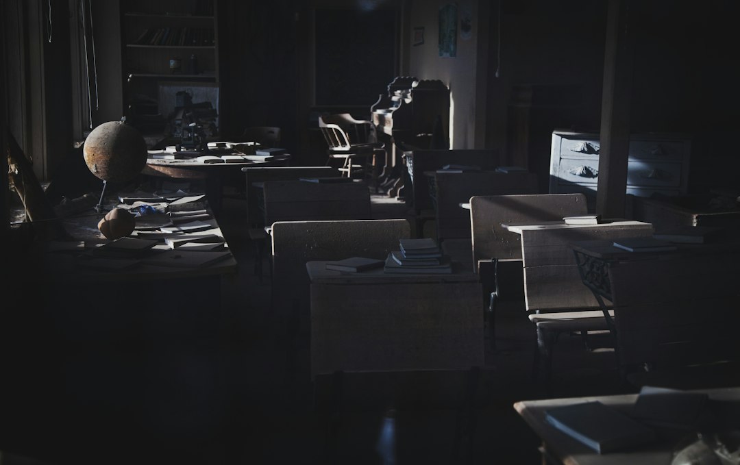 Din marketingfunktion deles i to – og bureauet tager den dyre halvdel først
